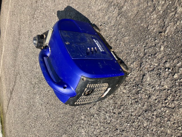 商品詳細:0.9KVAポータブル発電機【中古品】 | 株式会社ナガワ 商品詳細:0.9KVAポータブル発電機【中古品】 | 株式会社ナガワ