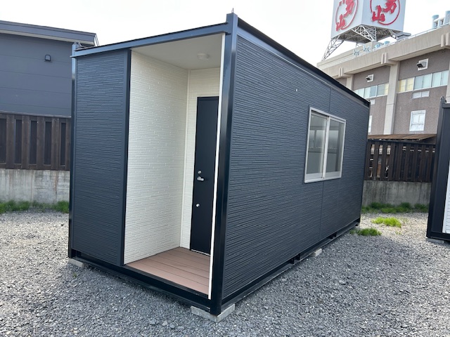 【訳有り売切】北海道旭川市エリア限定販売！ナガワ製 プレハブ 現状品 横幅5400 奥行2500 高さ2520 訳有り売切】北海道旭川市エリア限定販売！ナガワ製 プレハブ 現状品